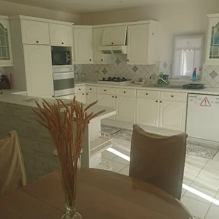 Domaine Du Bois Seguin Bed & Breakfast